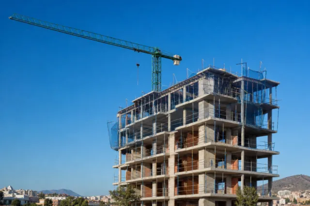 Villa en construcción con vistas al mar en Benahavís — фото 4