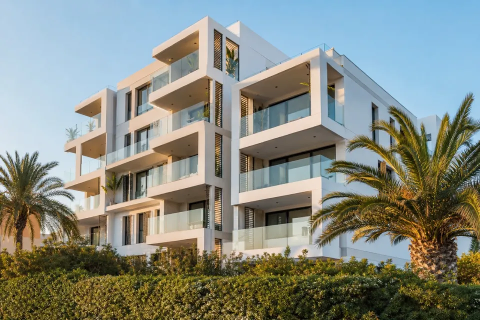Bright apartment in Estepona