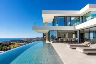 Contemporary villa in Sitges