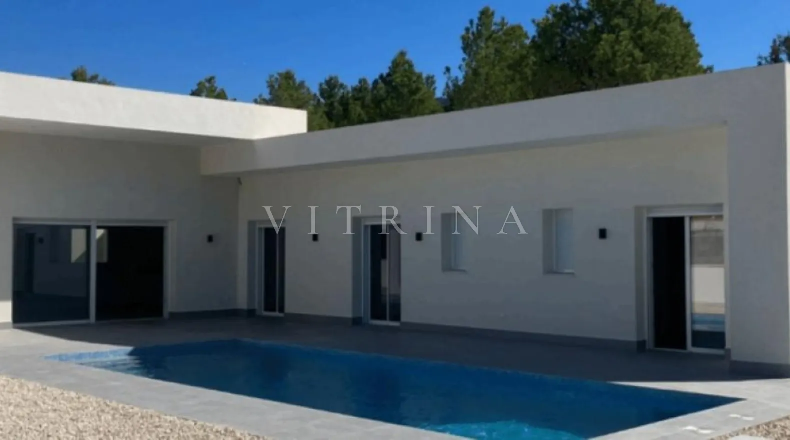 VILLA LAURA URBANIZACIÓN LA ROMANA
