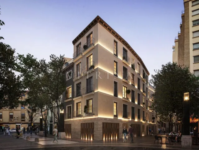 Puerta Este-I