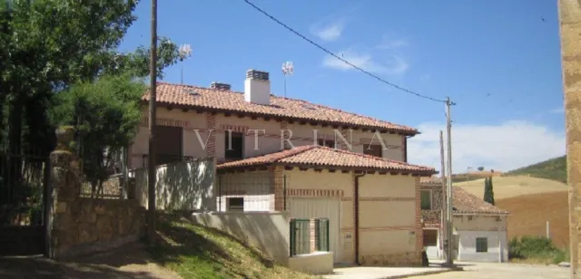Casas De Pueblo