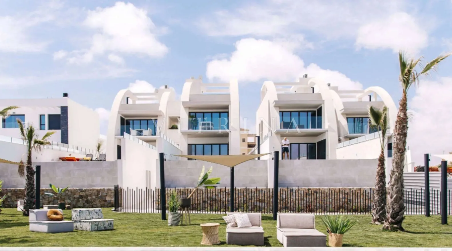 LUXURY APARTMENTS OCEANIC
